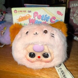 Baby Three Petit Cat Wardrobe – Plush Head Bag Charm